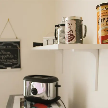 La Finestra Sul Massimo Couette-café Palerme